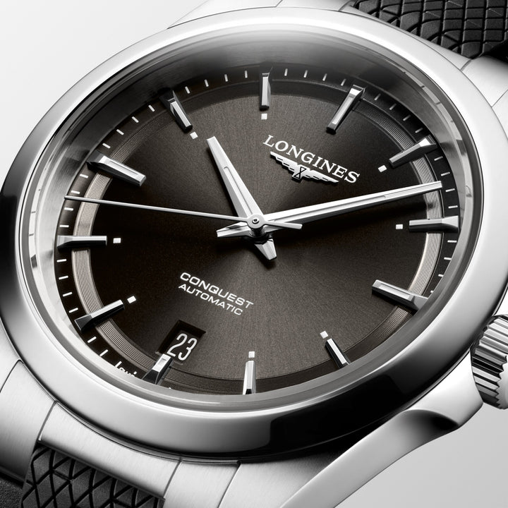 Longines Conquest 38mm sort automatisk stålur L3.720.4.52.9