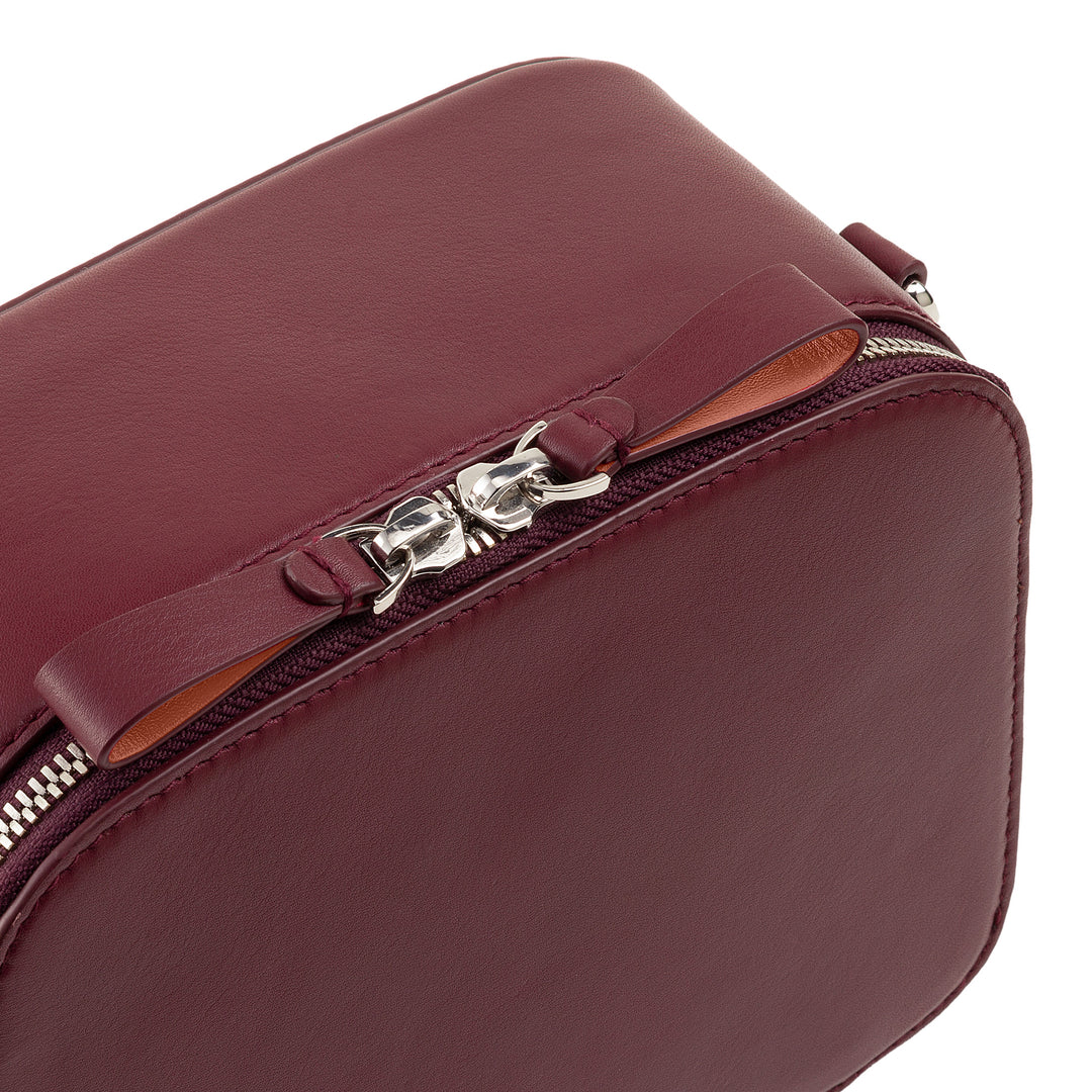 DUDU BRAKE BROW BAG SMALL IN LEATHER, BAG room with double shoulder strap, zipper closure, elegant compact design bag