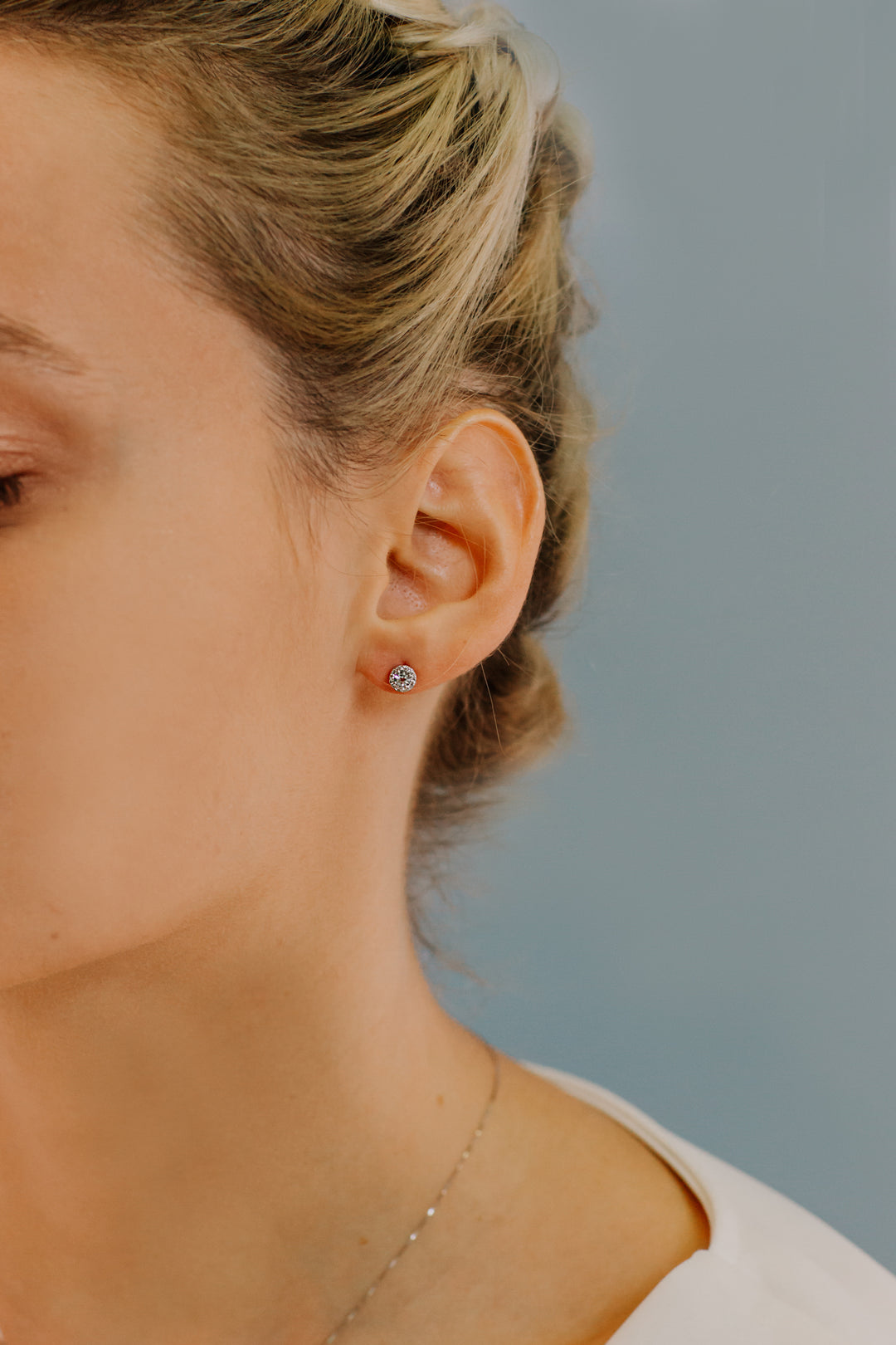 Comete-Ohrringe aus Gold, Diamanten und rundem Aquamarin ORQ226
