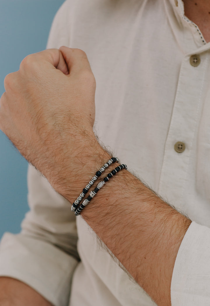 Comete Sort onyx og sort zirkon armbånd UBR885