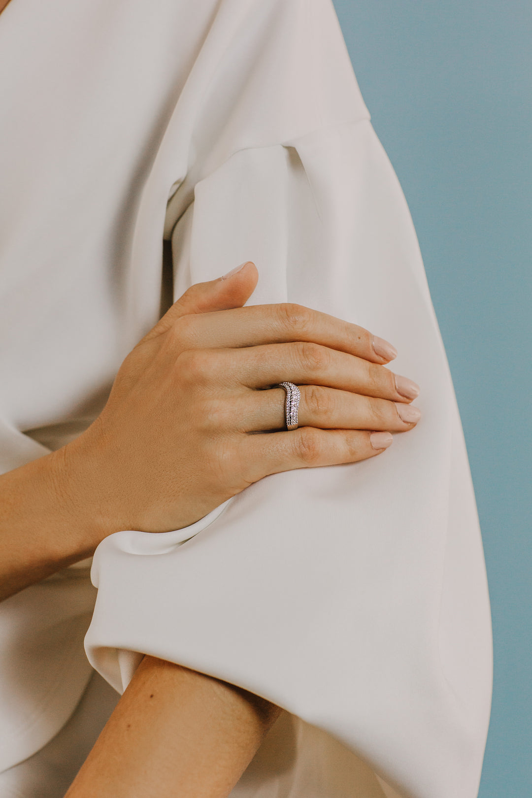 Comete Wave Ring i guld og diamanter ANB2492