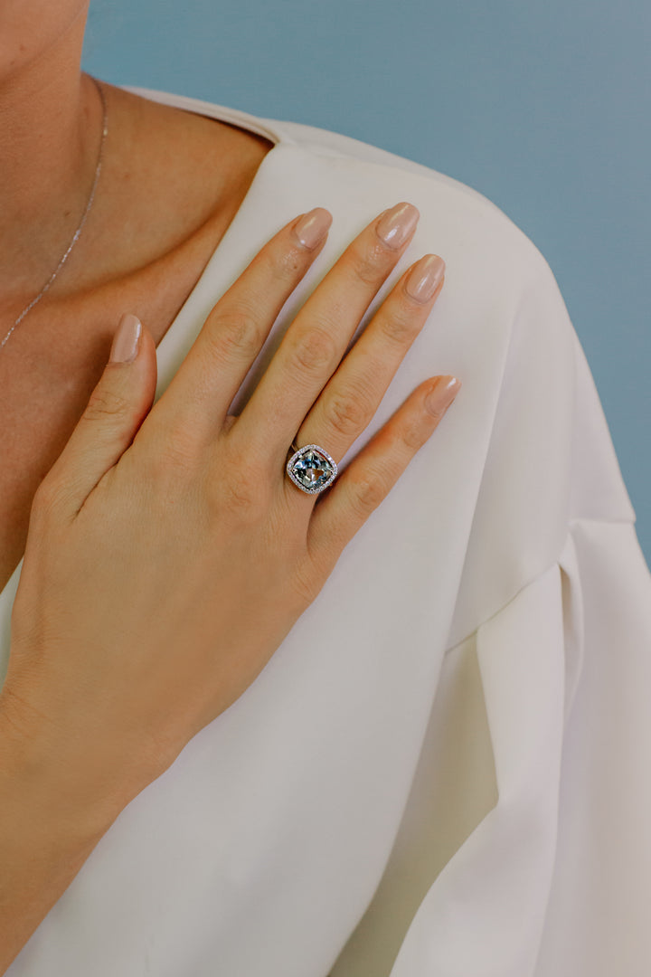 Comete guldring med diamanter og akvamarin, antik slebet ANQ295