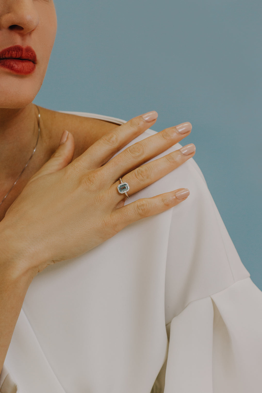 Comete guldring med diamanter og ottekantet akvamarin ANQ311