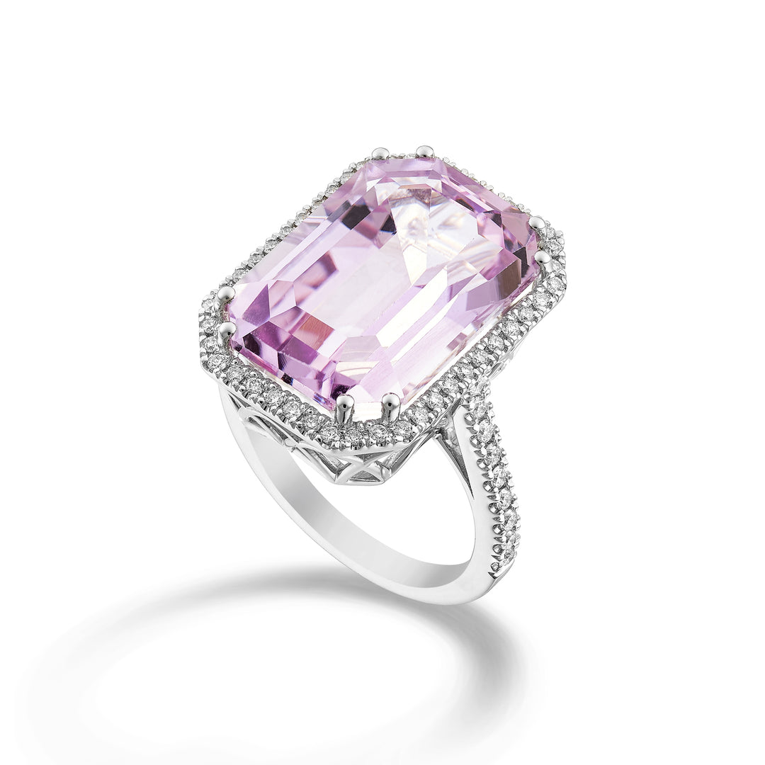 World Diamond Group ring med kunzite okt.19x13 kontur og skaft inkl. APU492DKZ1913-24176110010
