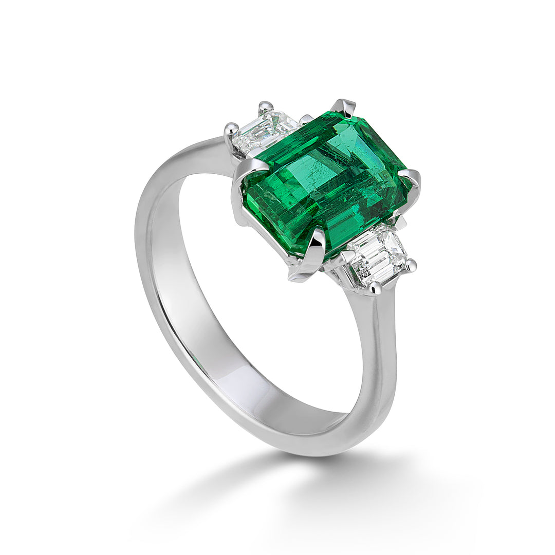 Golay oktagonal smaragdring 9x7 och sidosmaragder ACL469DSM97-25064110266