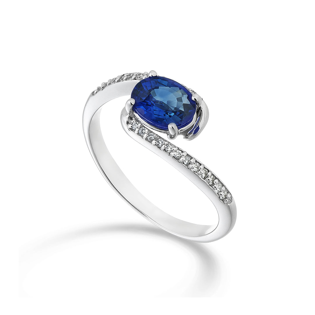 Mikiko en 18k oval safir 7x5 ct.0,80 diam. ct.0,085 MA5101O4ZFD