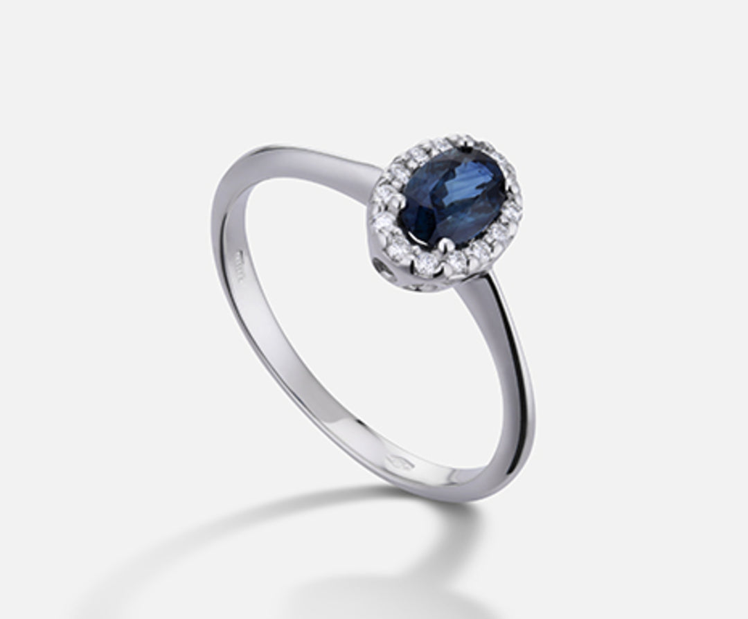 Mikiko an 18k sapphire n. oval 6x4 ct.0.57 dia ct.0.09 MA5115O4ZFN057
