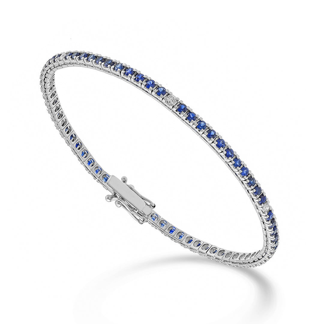 Mikiko br tennis 18k safirer 2,90 ct diamanter 0,22 ct 17,5 cm - 71 inställningar MBTQ250ZFRDIO4
