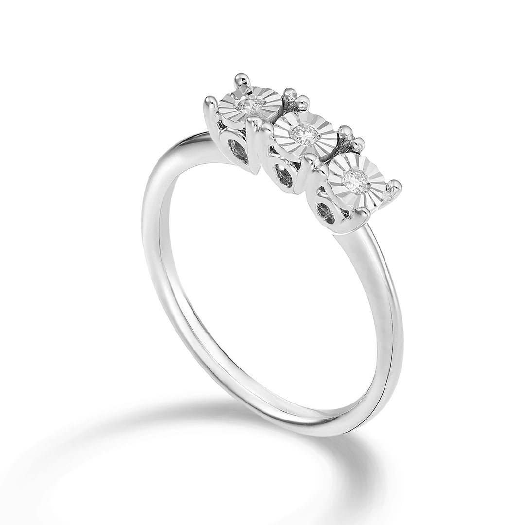 Nihama an 18k linear trilogy 0.05 ct NA5155O4BR005