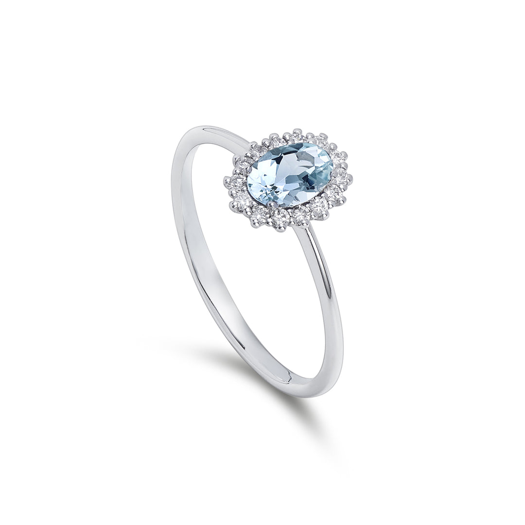 Mikiko en 9k oval akvamarin 6x4 ct.0,30 diam. 0,13 ct MA5141R4AM