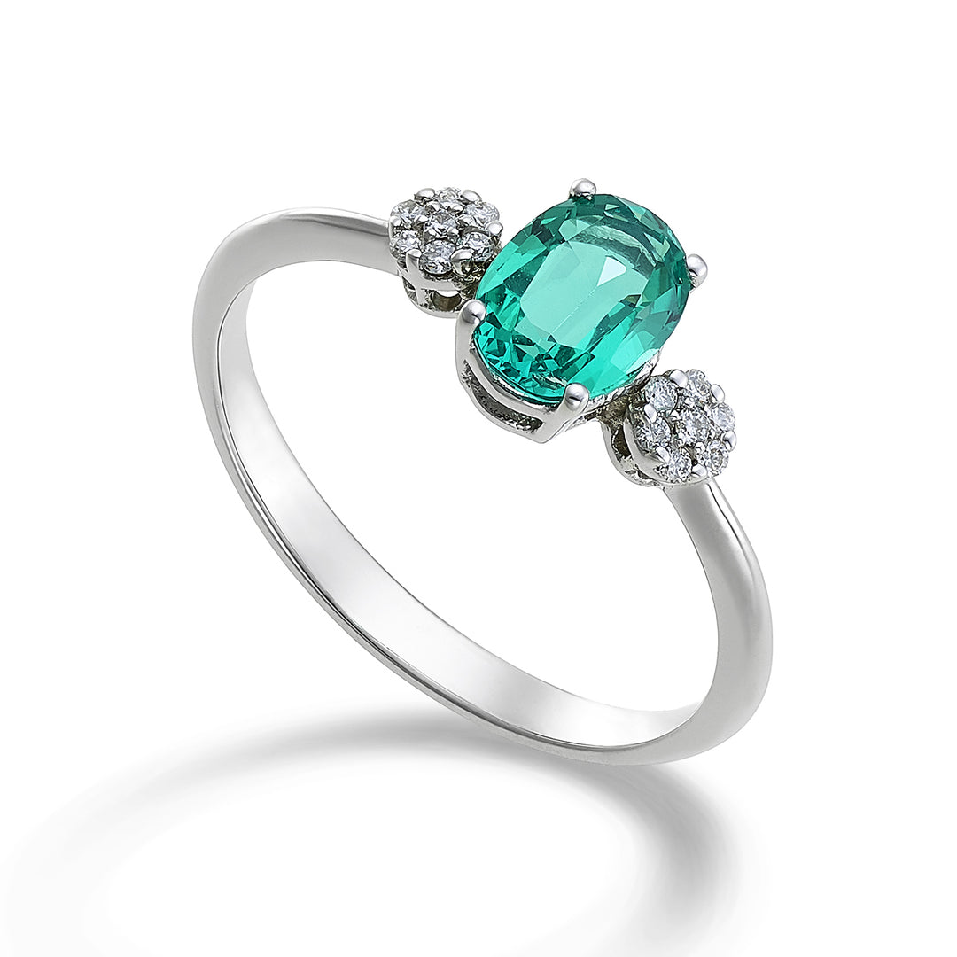 Mikiko ein 18k Smaragd n. oval 7x5 ct.0,69 Durchm. ct. 0,08 MA5058O4SMN069