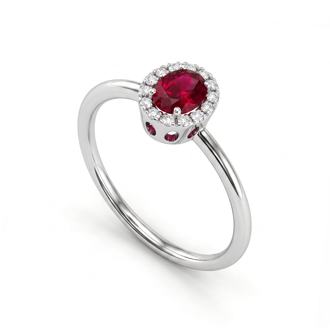 Mikiko, ein 18 Karat ovaler Rubin 5x4 mit Diamantkontur und glattem Schaft MA5234O4RBN