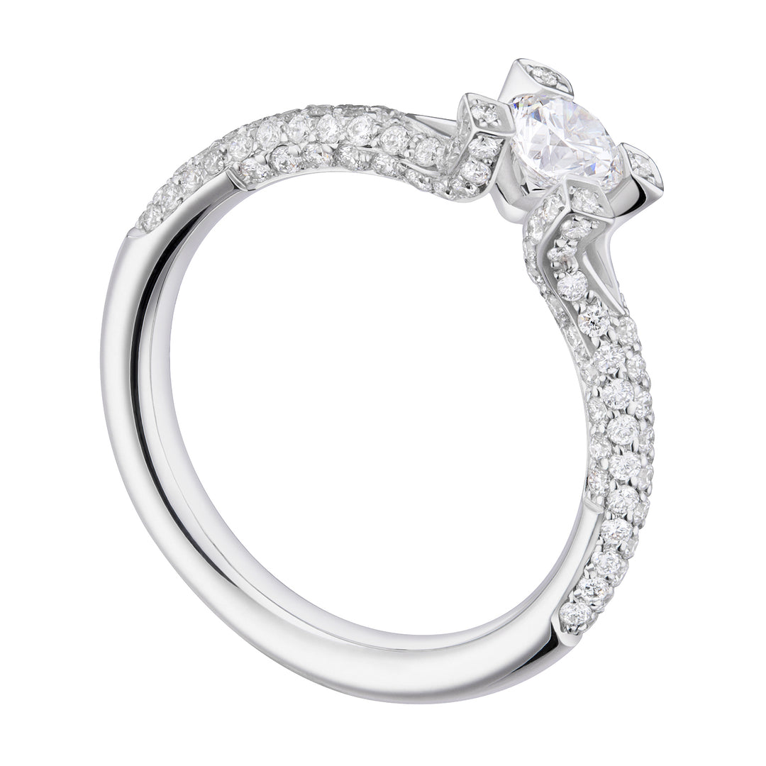World Diamond Group ring fm griffes incas. pave&