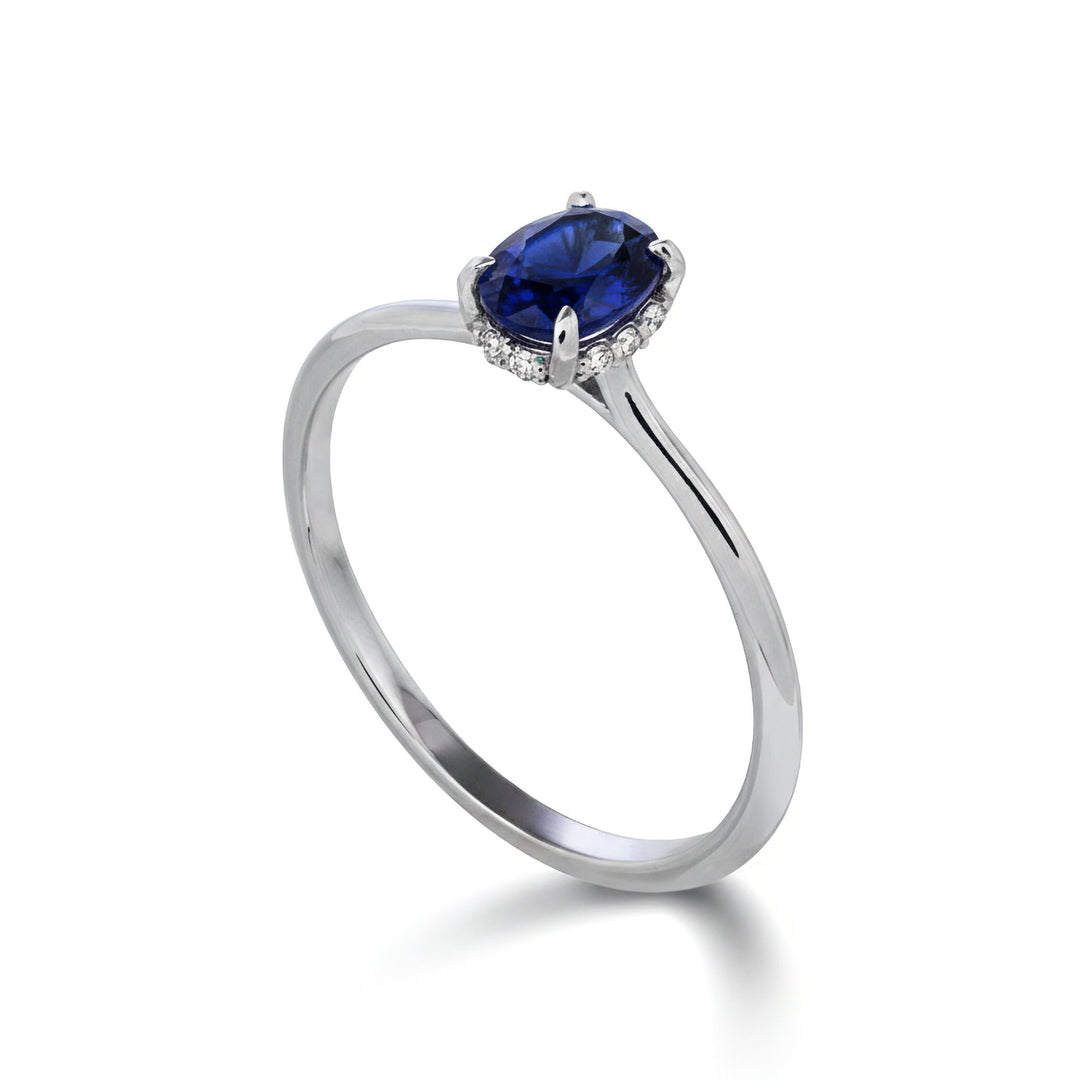 Mikiko an 18k sapphire n. oval 6x4 update set with diamonds MA5219O4ZFN052