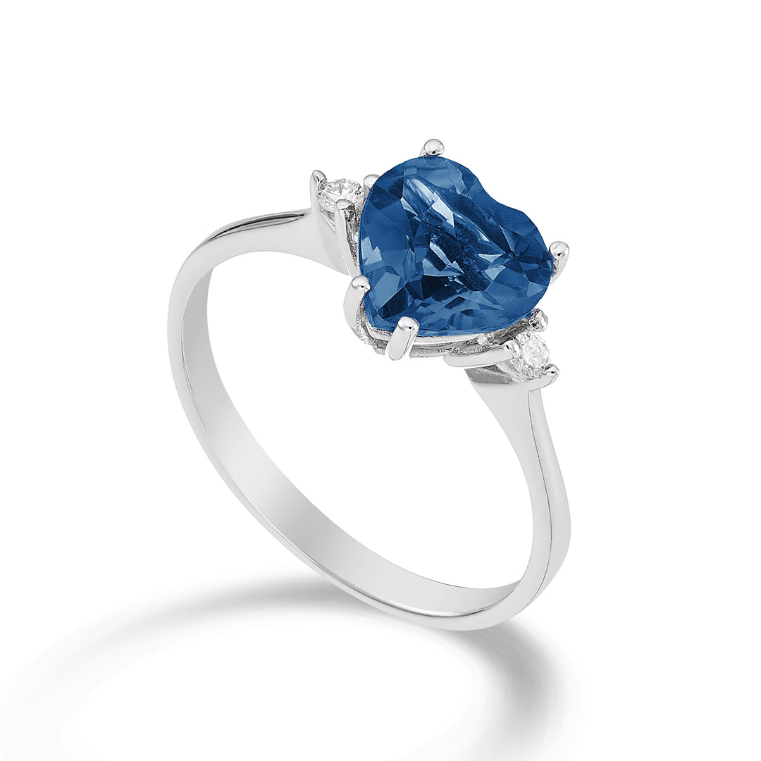 Mikiko et 18k London blå topas hjerte 8x8 ct.2.00 diam. ct.0,05 MACL198DITPBL88O4