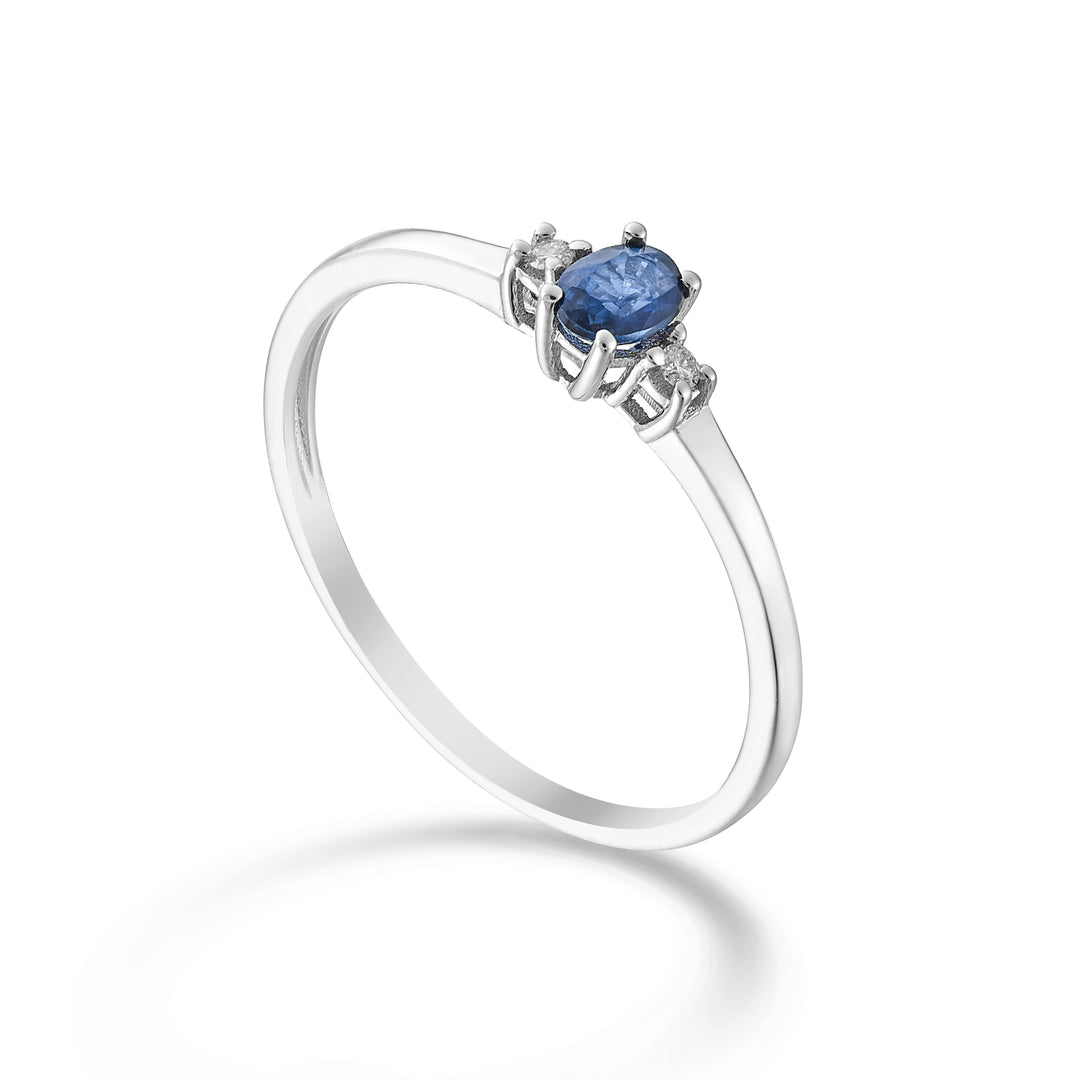 Mikiko, ein 9-karätiger ovaler Saphir mit 4 x 3 ct. 0,20 Durchm. 0,02 ct MA5190R4ZFD