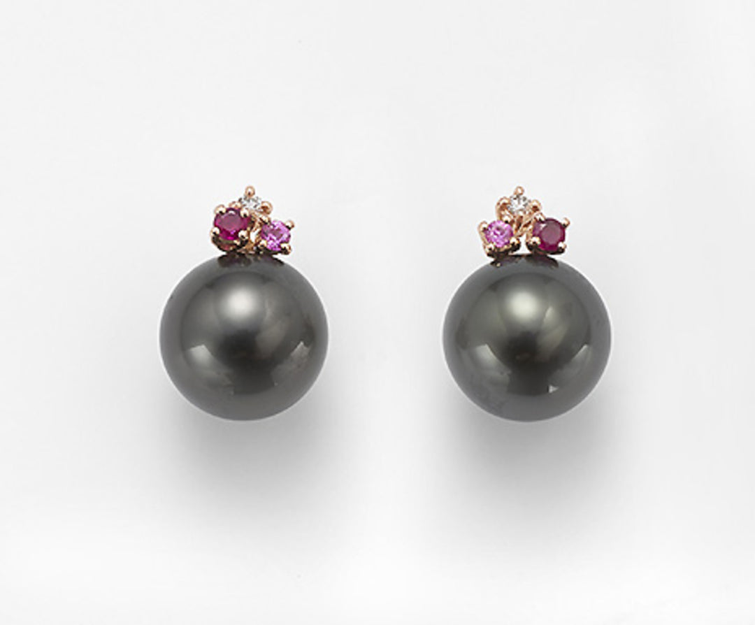 Mikiko eller 18k sspb 10/11 ct.0.03 rubiner 0.12 ct och rosa safirer 0.07 ct MO1408O3SANE100