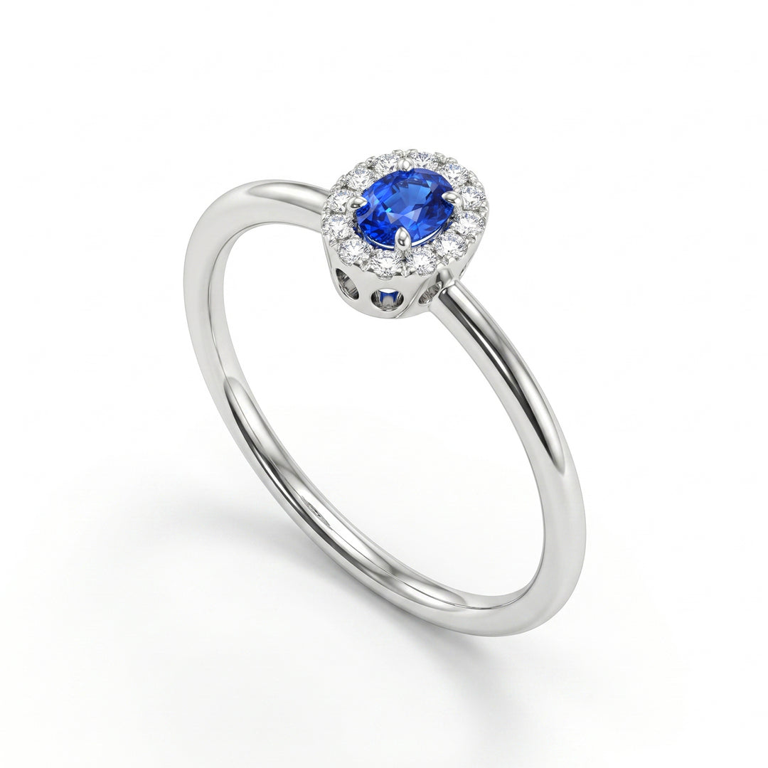 Mikiko en 18k oval safir 4x3 med diamantkontur og glat skaft MA5233O4ZFD