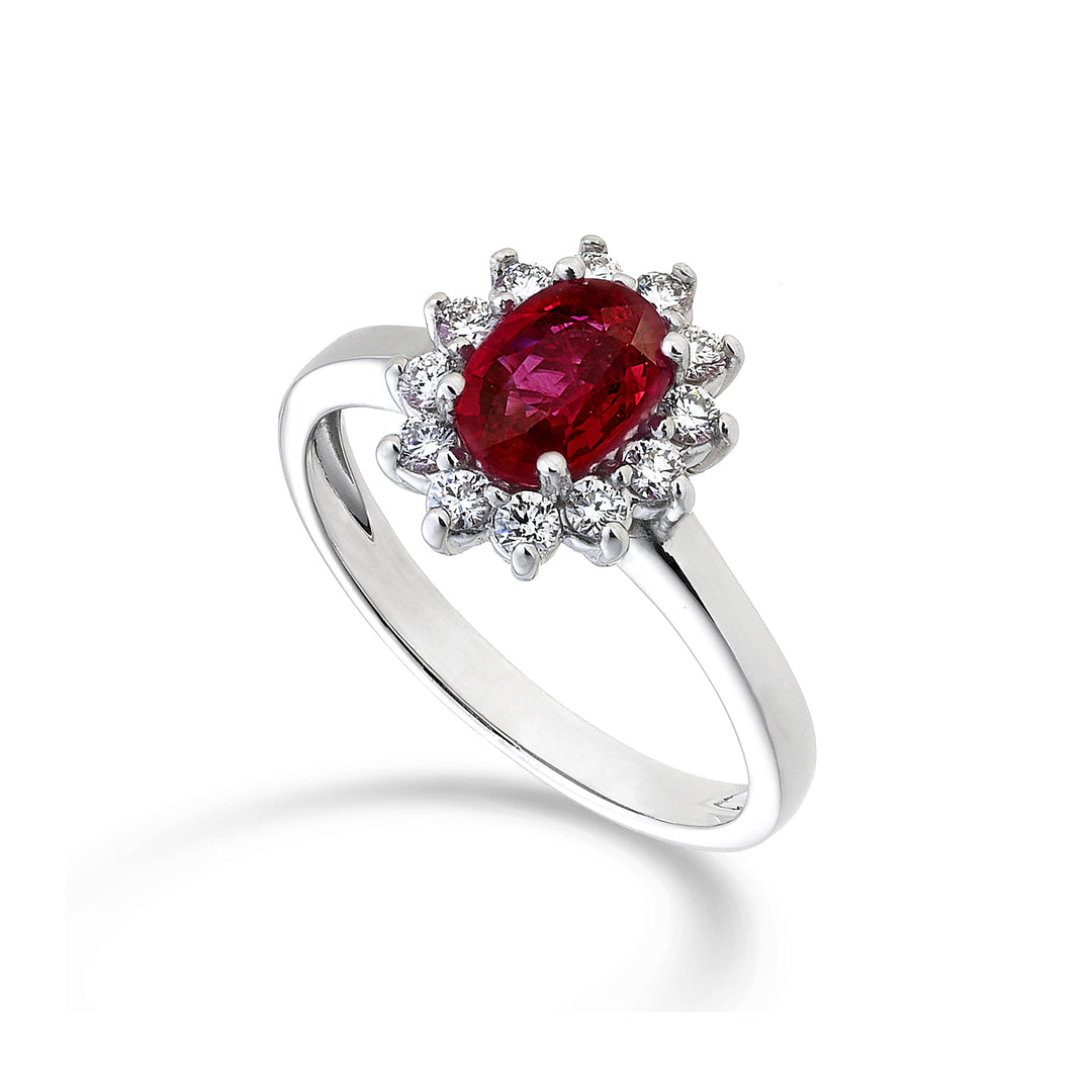 Mikiko an 18k oval ruby ​​7x5 ct.0,90 diam. 0.30 ct MA5094O4RBC