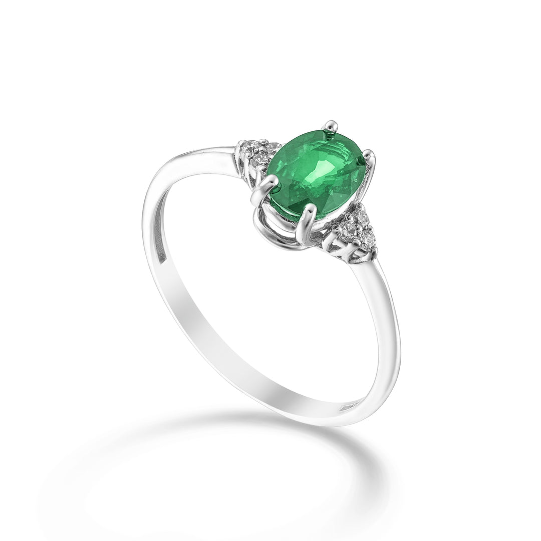 Mikiko an 9k emerald n. 7x5 oval and side diamonds MA5210R4SMN070