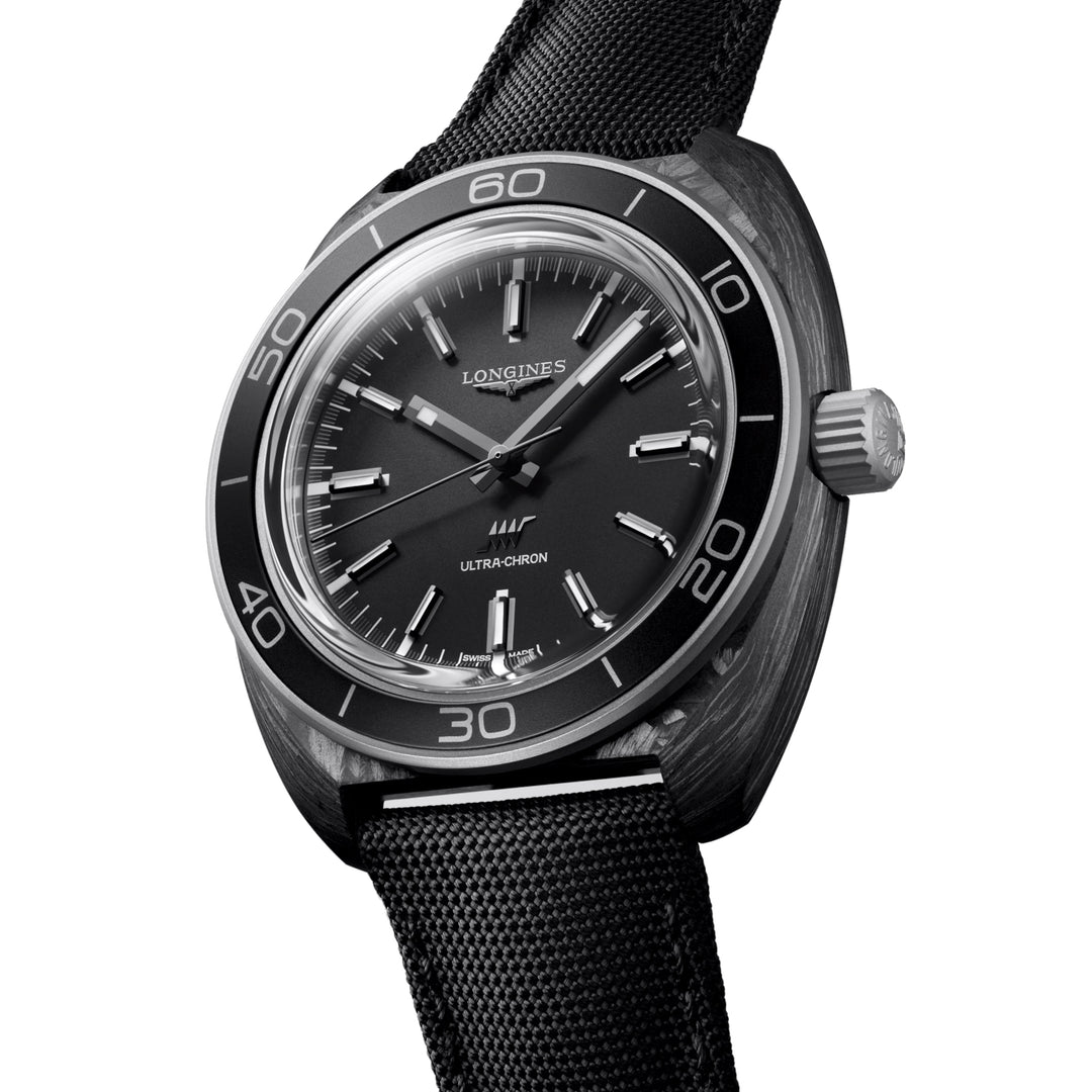 Longines Ultra -kron kulstof 43 mm ur Antracit Automatisk titanium og carbon L2.839.4.52.2