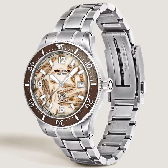 Montblanc klocka Iced Sea Automatic Date 0 Oxygen Limited Edition 700 stycken 41mm beige automatstål 137211