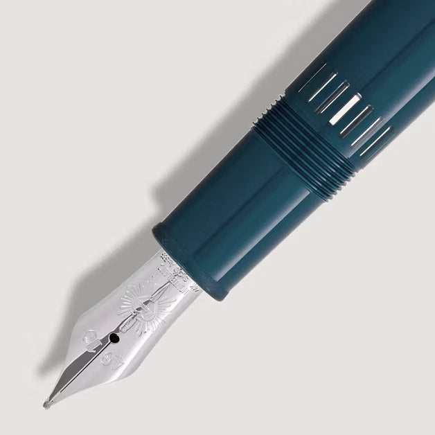 Montblanc fountain pen Meisterstück Romeo and Juliet LeGrand tip M 132914