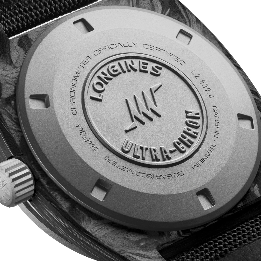 Longines Ultra -kron kulstof 43 mm ur Antracit Automatisk titanium og carbon L2.839.4.52.2