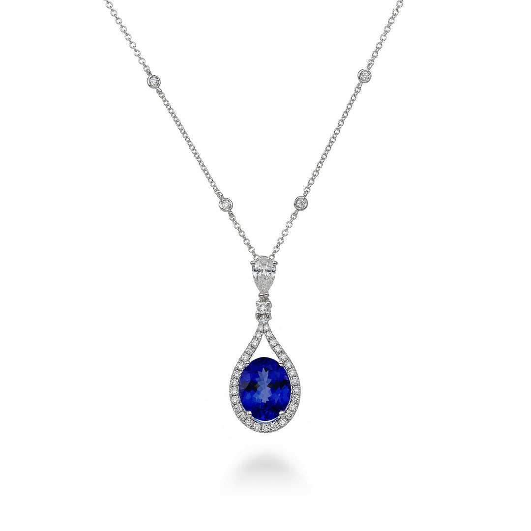 Golay Oval Tanzanite Child med diamantdråber