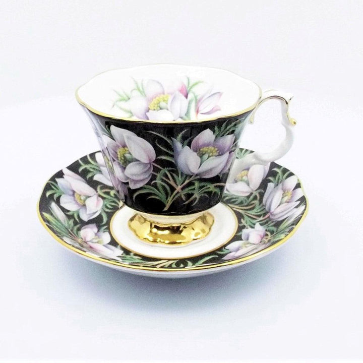 Royal Albert tazza da té Prarie Crocus porcellana inglese decori smalto finiture oro fiore A-S885-1 - Gioielleria Capodagli