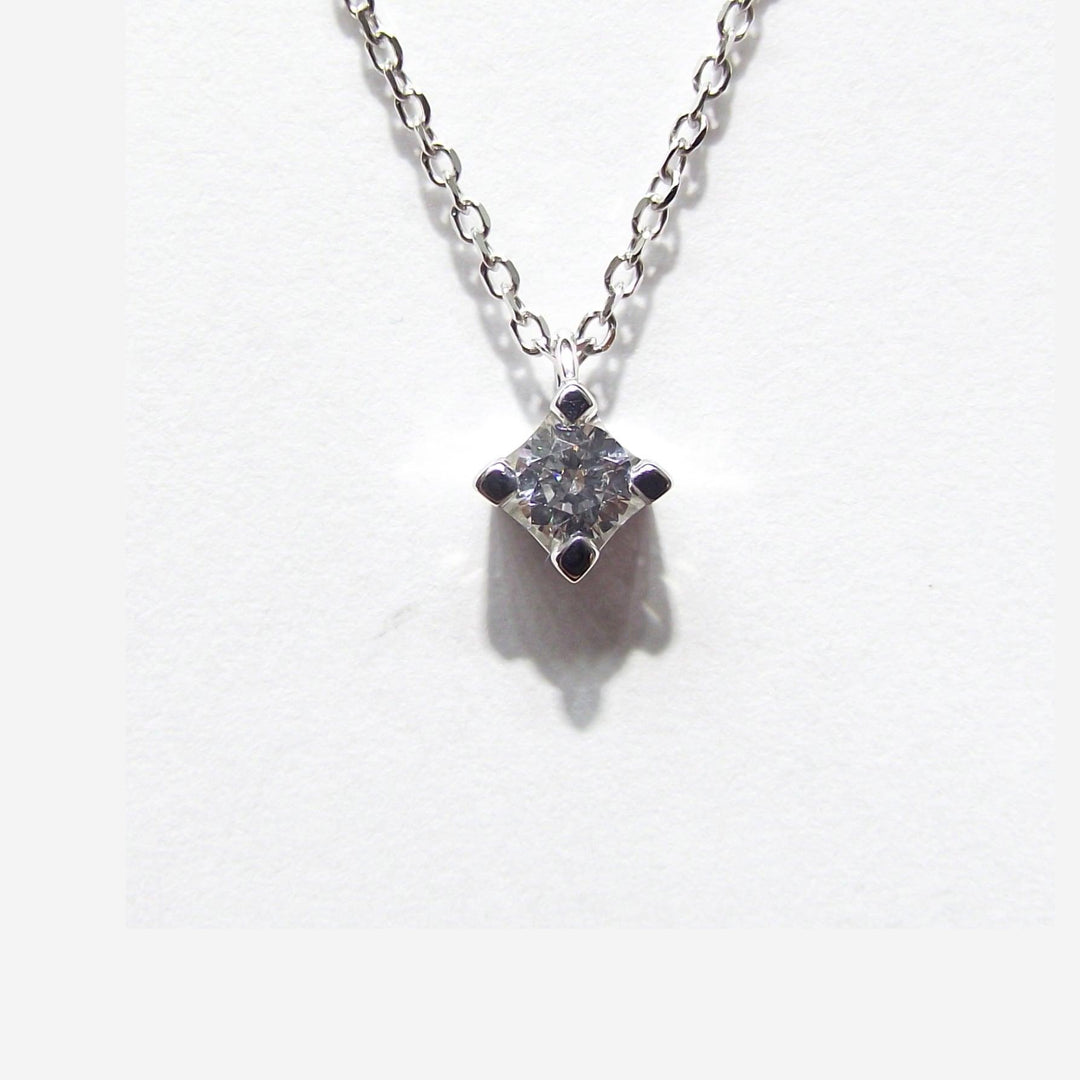 Sidalo girocollo Punto Luce oro bianco 18kt 1,20gr diamante 0,07ct colore G purezza VS1 0406-07GI - Gioielleria Capodagli